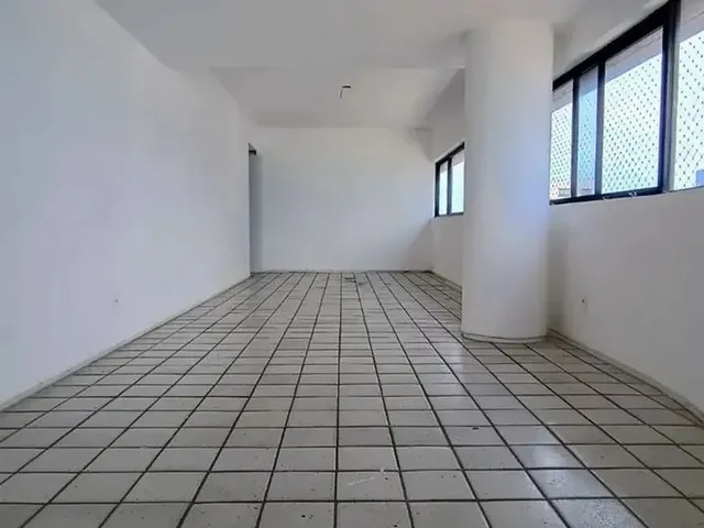 Imagem 4: Alugo Apto na - Boa Viagem - 4 - Quartos.