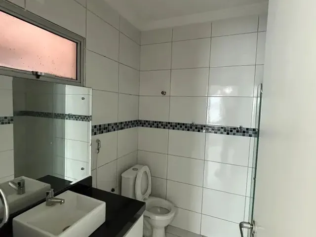 Imagem 15: Imóvel para Locação com 110 Metros Quadrados com 3 Quartos em Espinheiro - Recife - Pe