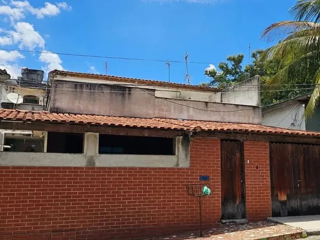 Imagem: Casas - 3 Dormitórios - Campo Grande