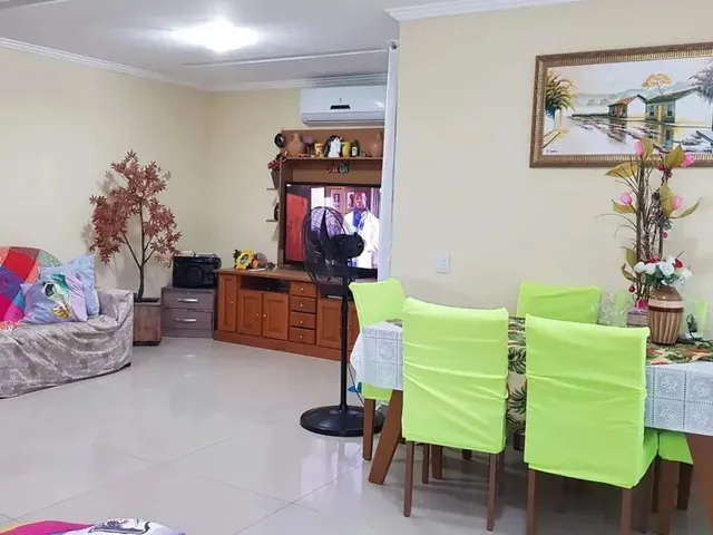 Imagem: Casa de Condomínio em Estrada do Rio Grande