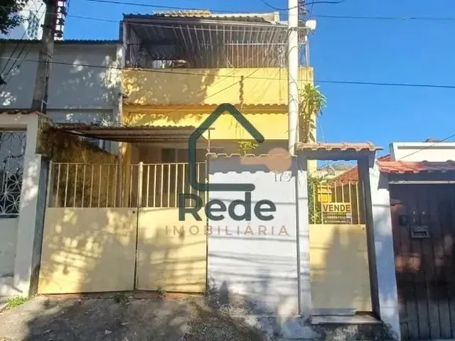 Imagem: Casa com 3 Quartos a Venda na Rua Grapiuna
