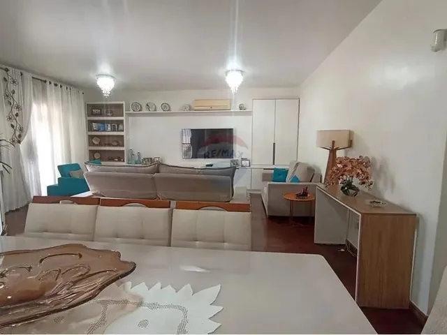 Imagem: Casa Térrea com Churrasqueira em Campo
