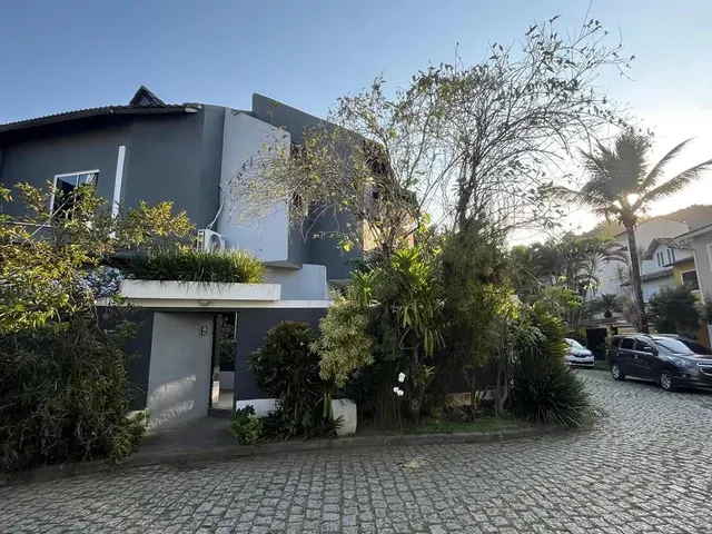 Imagem: Ivs Imobiliaria Vende Triplex em Vargem