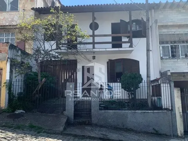 Imagem: Pechincha - Casa com 3 Quartos e Suíte