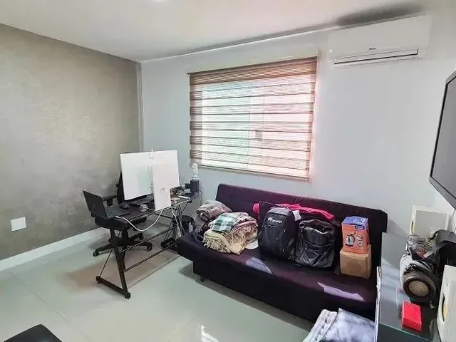 Imagem 8: Imóvel para Venda com 315 Metros Quadrados com 4 Quartos em Pechincha - Rio de Janeiro