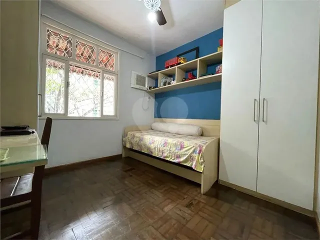 Imagem 11: Casa com 4 Quartos À Venda em Jardim da Penha - Es