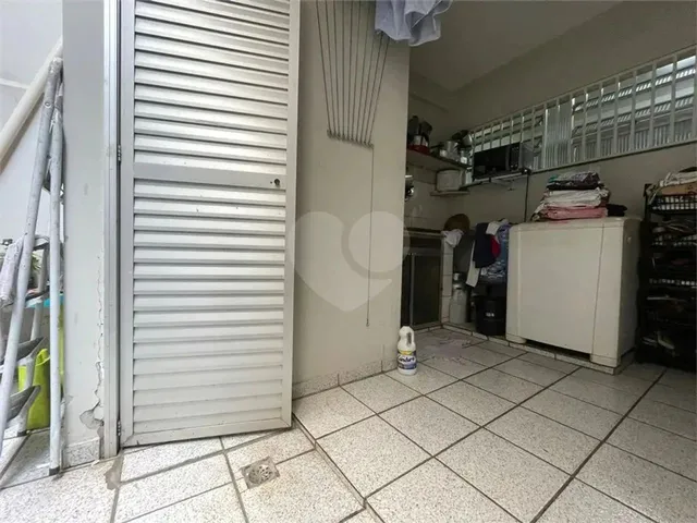 Imagem 10: Casa com 4 Quartos À Venda em Jardim da Penha - Es