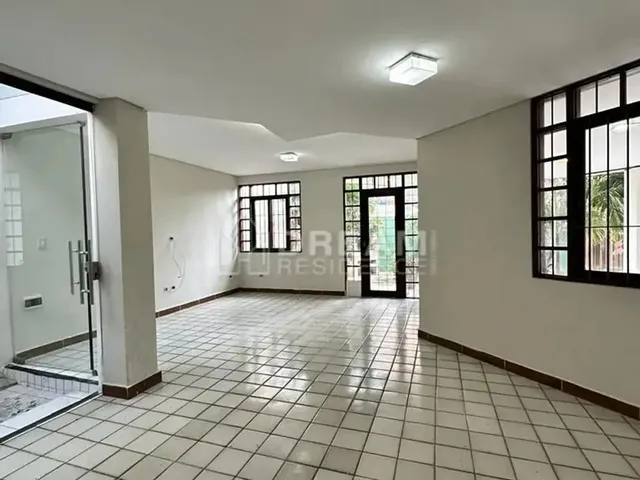 Imagem 3: Casa Ampla em Piedade 300M² 6 Quartos (4 Suítes) 3 Vagas Churrasqueira