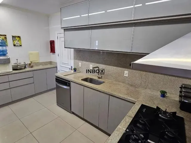 Imagem 6: Inbox Cia Imobiliária Aluga Apartamento Semimobiliado de 03 Dormitórios com 136,28M²