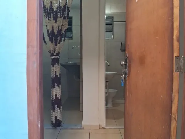Imagem 7: Quarto e Sala Compacto e Aconchegante