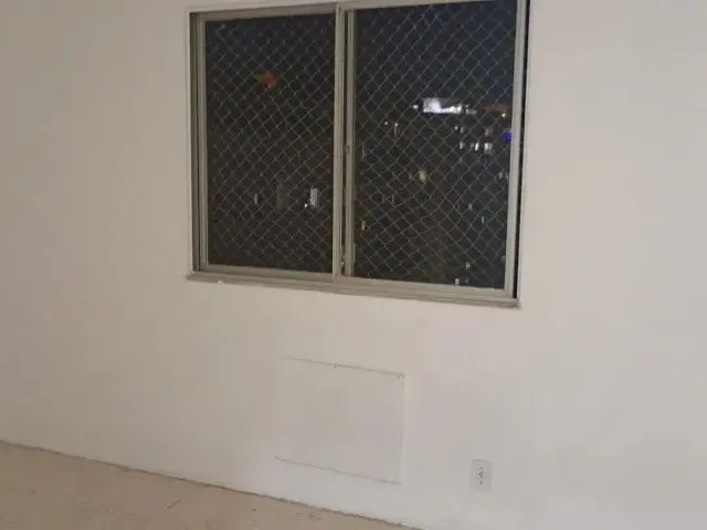 Imagem 15: Apartamento 2 Quartos com Dependência - Méier - Transversal À Rua Coração de Maria