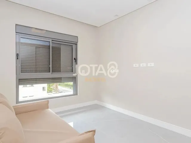 Imagem 2: Apartamento Mobiliado Impecável no Água Verde! Apartamento Mobiliado Impecável No
