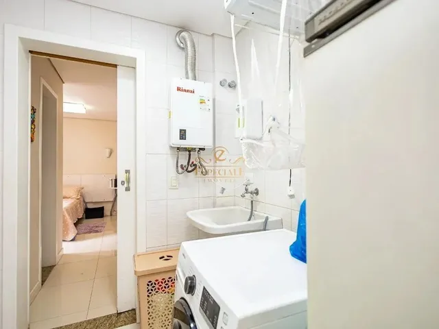 Imagem 6: Casa com 4 Dormitórios para Locação em Condomínio no Campo Comprido em Curitiba