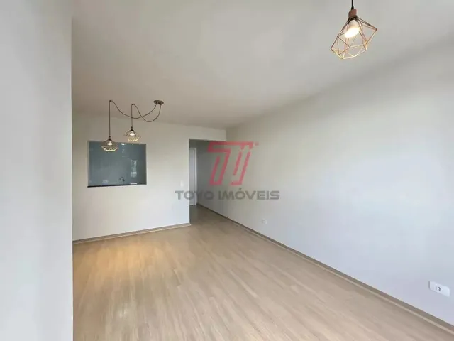 Imagem 15: Apartamento com 3 Dormitórios para Alugar com 65,61M² no Ed. Portal Curitiba, Bairro