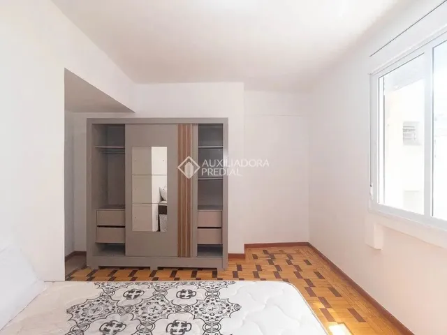 Imagem 9: Apartamento de 2 Dormitórios para Alugar no Centro Histórico