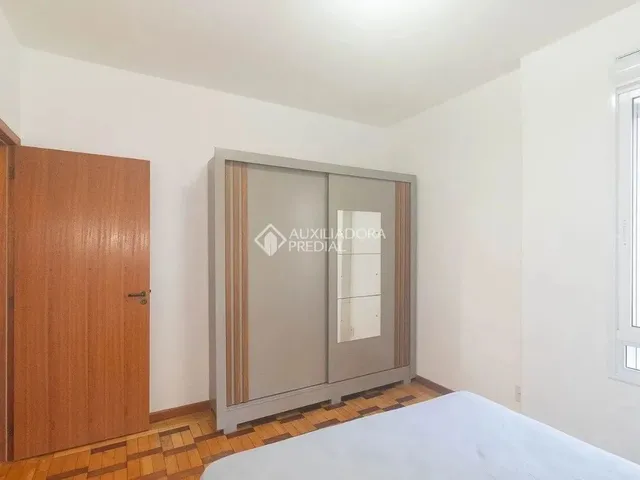 Imagem 3: Apartamento de 2 Dormitórios para Alugar no Centro Histórico