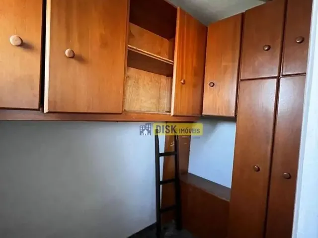 Imagem: Apartamento para Alugar com 3 Quartos Nova