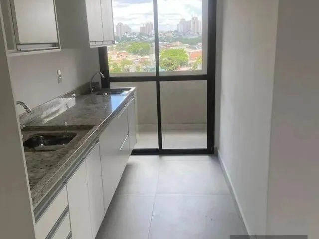 Imagem: O apartamento possui 2 Dormitórios, 1 Suíte, 2 Banheiros,