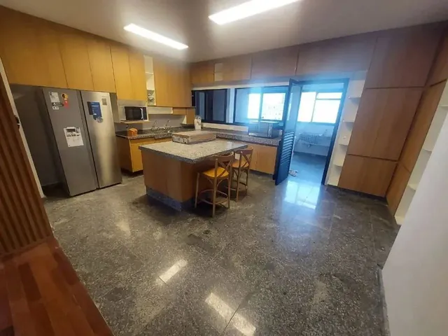 Imagem 4: Apartamento Alto Padrão para Alugar, 210M², 3 Suítes, Totalmente Mobiliado, Centro
