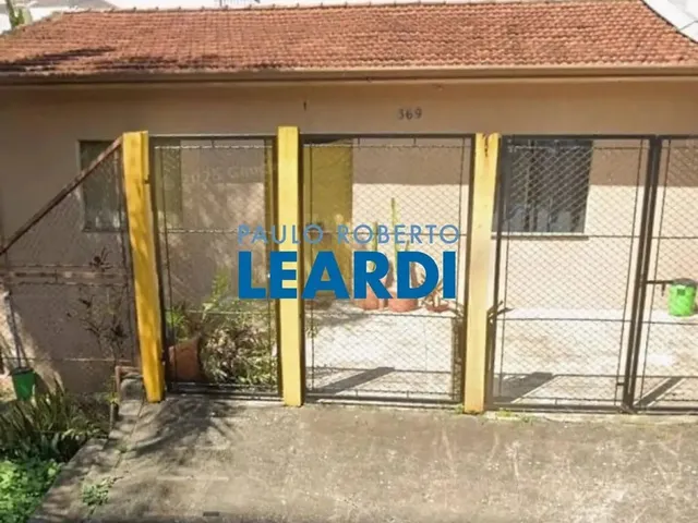 Imagem: A casa possui 2 Dormitórios, 2 Banheiros, 2 Vagas na