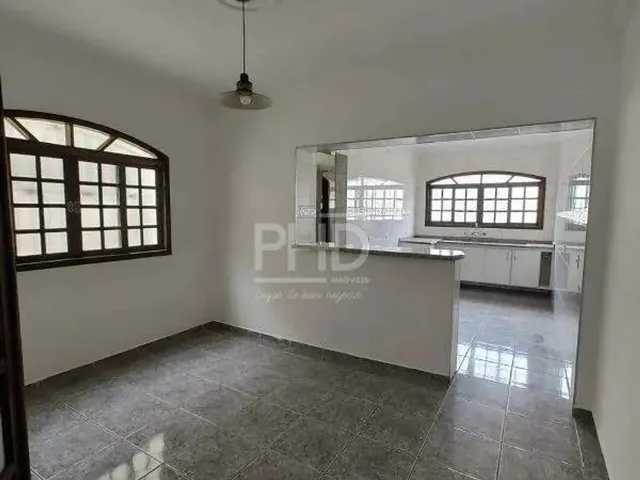 Imagem: Sobrado para Aluguel, 3 Quartos, 1 Suíte