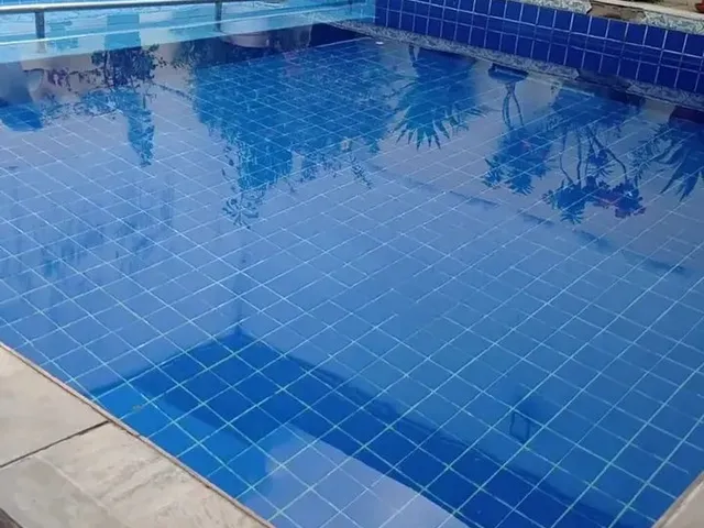 Imagem 8: Alugo Casa com 5 Quartos/2 Suites - com Piscina - com Mobílias - no Cohatrac
