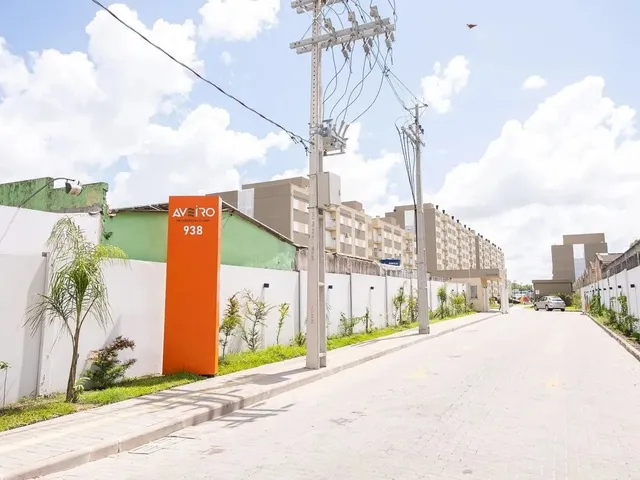 Imagem: O apartamento possui 2 Dormitórios, 1 Banheiro, 1 Vaga na
