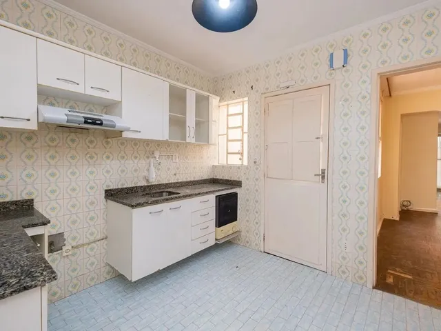 Imagem 10: Casa À Venda no Centro de Pelotas - com 109 M², 3 Quartos, Cozinha com Armários