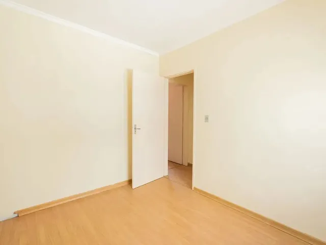 Imagem 7: Casa À Venda no Centro de Pelotas - com 109 M², 3 Quartos, Cozinha com Armários