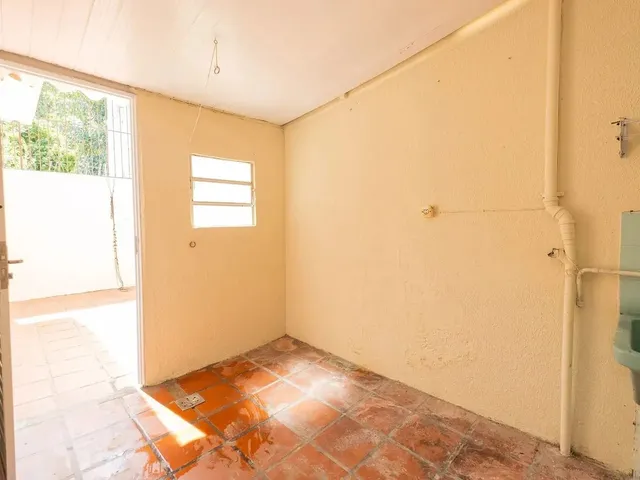 Imagem 16: Casa À Venda no Centro de Pelotas - com 109 M², 3 Quartos, Cozinha com Armários