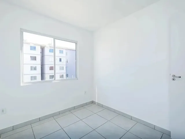 Imagem 3: Apartamento para Locação com 2 Quartos, Vaga Privativa e Ótima Iluminação Natural