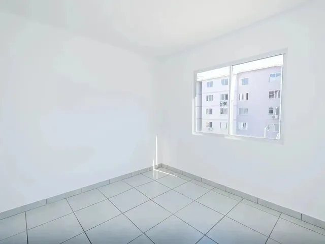 Imagem 11: Apartamento para Locação com 2 Quartos, Vaga Privativa e Ótima Iluminação Natural