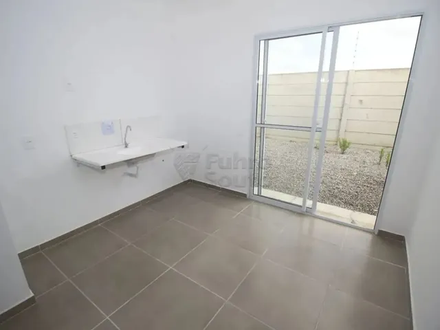 Imagem 3: Casa Ampla e Iluminada com 2 Dormitórios no Residencial Altos dos Jerivás