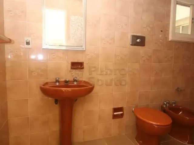 Imagem 14: Apartamento 1 Dormitório - Edifício com Elevador e Portaria 24H no Centro! Alugue Agora