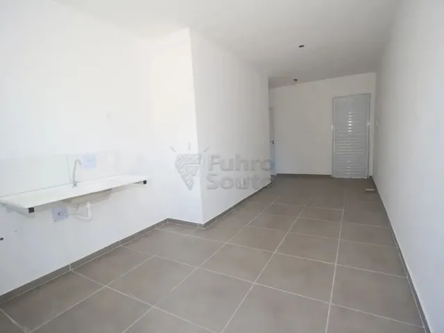 Imagem 12: Casa Aconchegante no Condomínio Altos do Jerivás - Tranquilidade e Conforto no Bairro