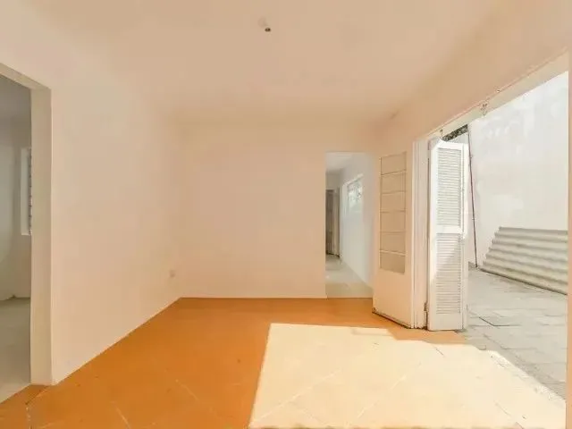 Imagem 7: Excelente Oportunidade para Locação Residencial Ou Comercial Casa Central com Ótima