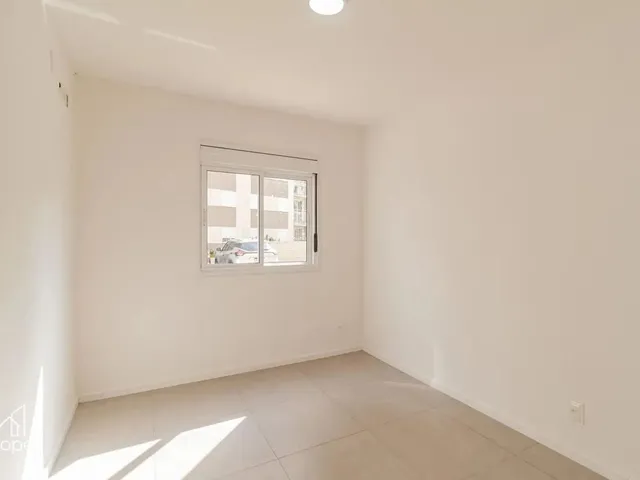 Imagem 7: Apartamento 2 Dormitórios para Alugar - Centro - Pelotas/Rs