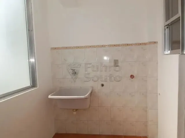 Imagem 2: Apartamento de 2 Dormitórios no Centro de Pelotas - Edifício Residencial e Comercial