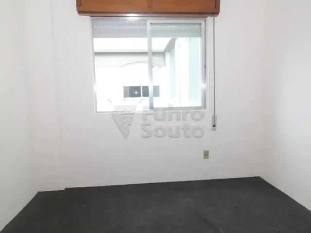 Imagem 9: Apartamento de 2 Dormitórios no Centro de Pelotas - Edifício Residencial e Comercial