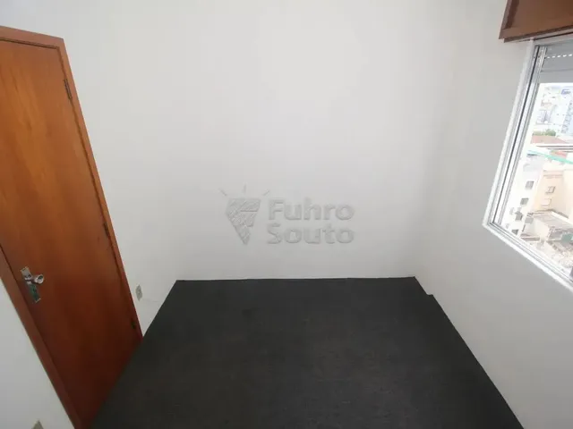 Imagem 3: Apartamento de 2 Dormitórios no Centro de Pelotas - Edifício Residencial e Comercial