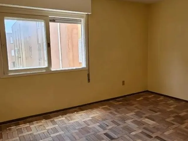 Imagem 6: Imóvel para Aluguel Possui 90 Metros Quadrados com 2 Quartos em Centro - Pelotas - Rs