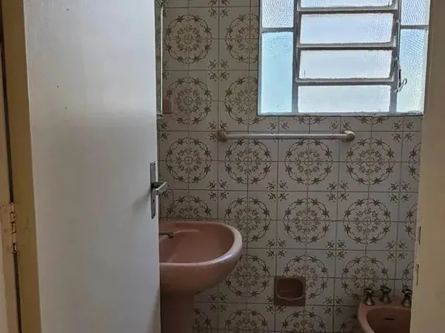 Imagem 12: Imóvel para Aluguel Possui 90 Metros Quadrados com 2 Quartos em Centro - Pelotas - Rs