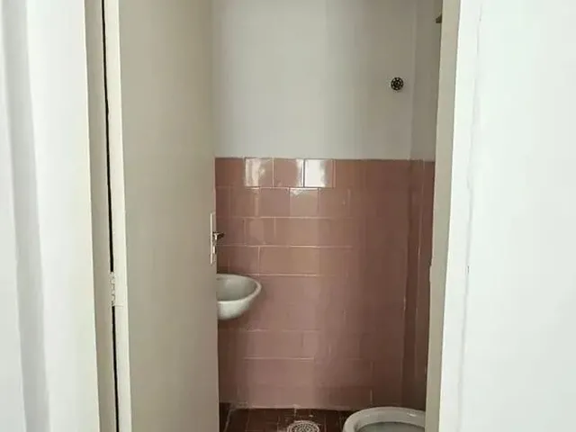 Imagem 2: Imóvel para Aluguel Possui 90 Metros Quadrados com 2 Quartos em Centro - Pelotas - Rs