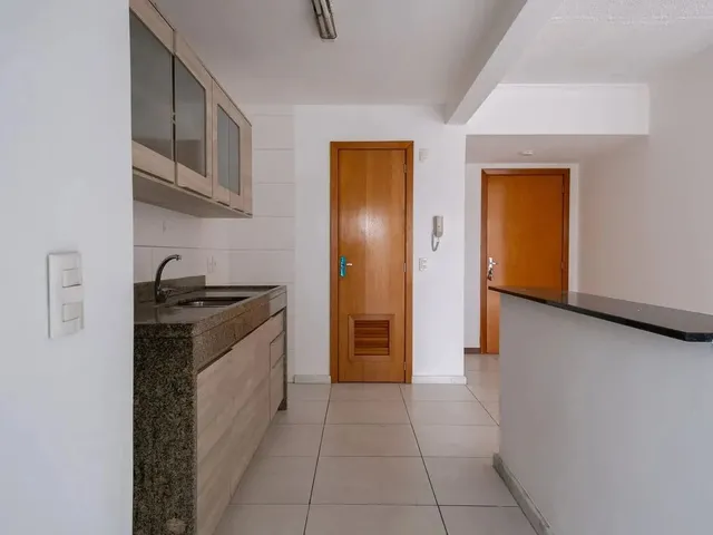 Imagem 10: Apartamento para Aluguel 3 Dormitórios 106M², Centro, Pelotas - Rs