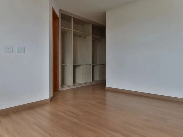 Imagem 3: Apartamento no Edifício Salvador Dali