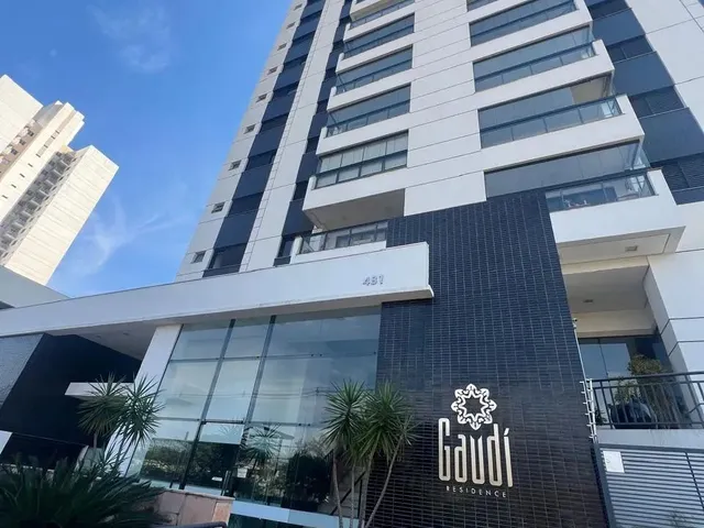Imagem: O apartamento possui 2 Dormitórios, 1 Suíte, 2 Banheiros,