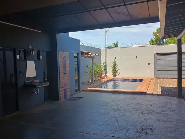 Imagem: A casa possui 1 Dormitório e está localizado em Bosque