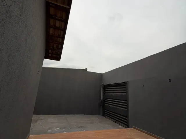 Imagem 4: Aluga-Se Casa com Piscina Recém Reformada