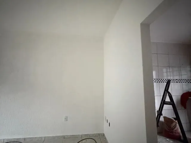 Imagem 10: Aluga-Se Casa com Piscina Recém Reformada