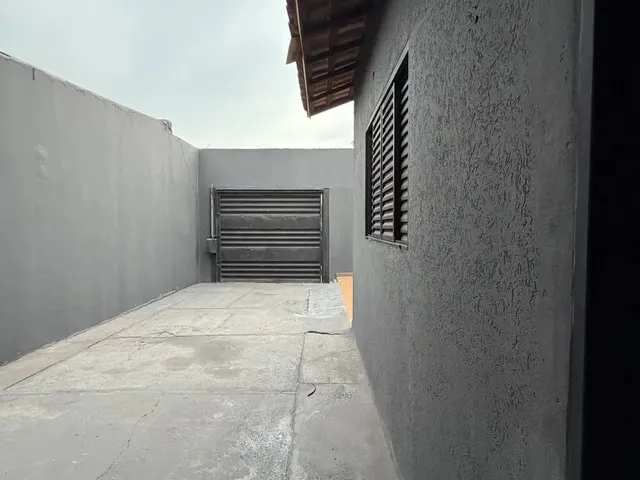 Imagem 15: Aluga-Se Casa com Piscina Recém Reformada